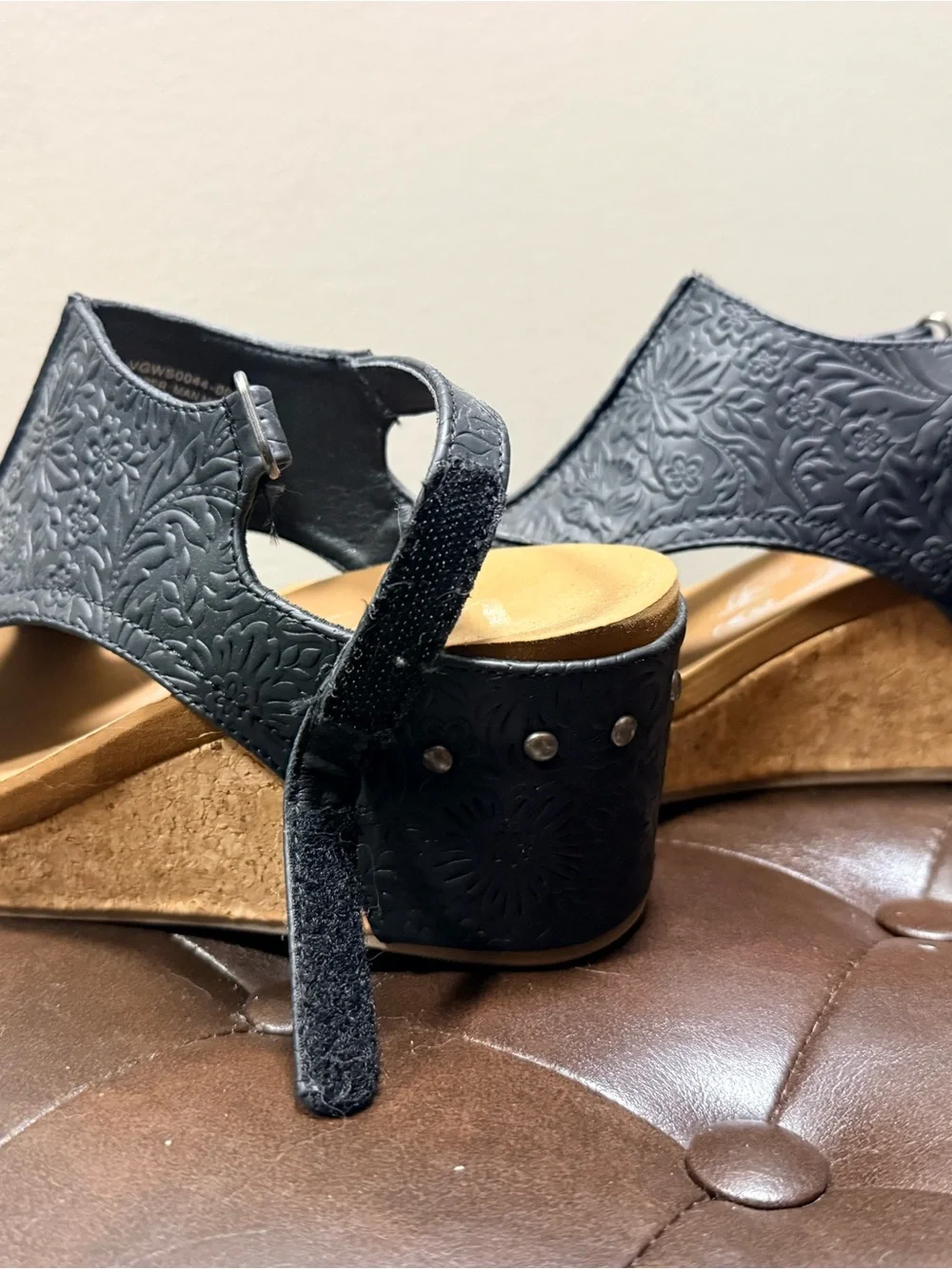 Women's Black Floral Embossed Wedge Sandals